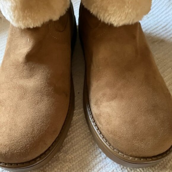 G by Guess short boot - Picture 3 of 10